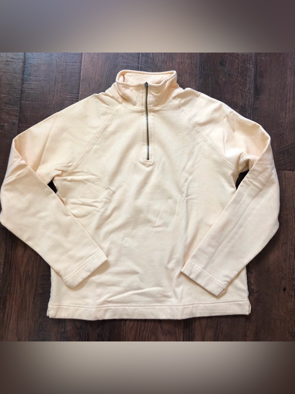 CHARTER CLUB pale yellow sweatshirt, size L